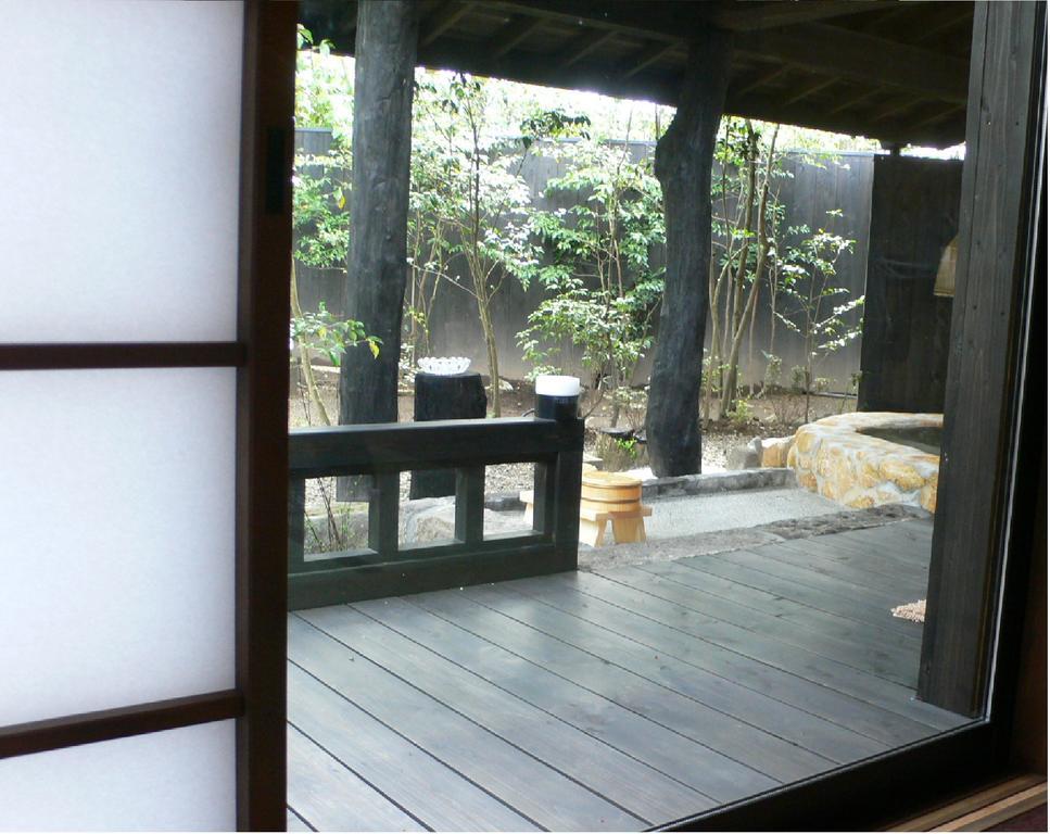 Okuaso No Yado Yamanami Hotel Minamioguni Exterior photo